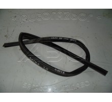 Уплотнитель стекла двери Renault Logan 2005-2014