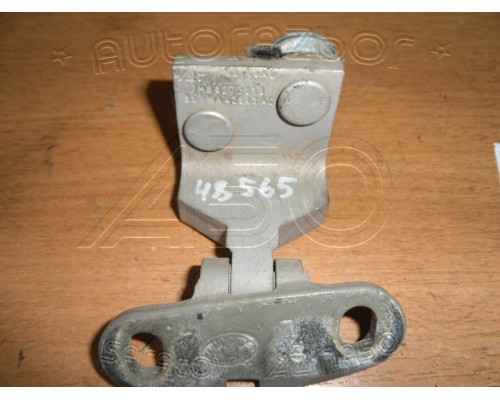 Петля двери багажника Ford Galaxy 1995-2005 (1110997)- купить на ➦ А50-Авторазбор по цене 450.00р.. Отправка в регионы.