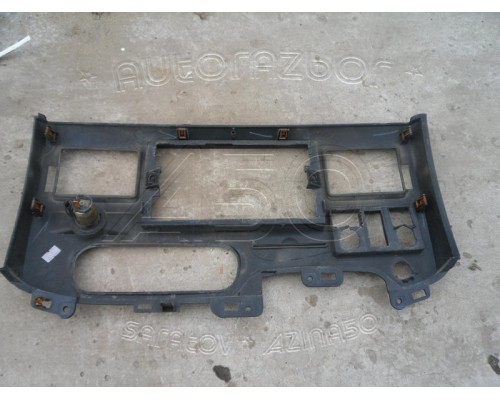 Накладка (кузов внутри) на торпедо Ford Transit 2006-2014 (1747682)- купить на ➦ А50-Авторазбор по цене 500.00р.. Отправка в регионы.