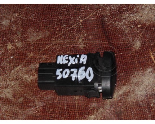 Кнопка включения противотуманных фар Daewoo Nexia 1995-2016 (96168696)- купить на ➦ А50-Авторазбор по цене 100.00р.. Отправка в регионы.