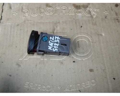 Кнопка аварийной сигнализации Daewoo Matiz (M100/M150) 1998-2015 (96507984)- купить на ➦ А50-Авторазбор по цене 250.00р.. Отправка в регионы.