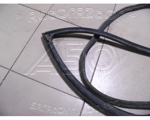 Уплотнитель двери Mercedes-Benz E-Class W210, S210 1995-2002 ()- купить на ➦ А50-Авторазбор по цене 2000.00р.. Отправка в регионы.