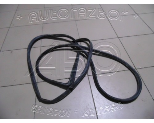 Уплотнитель проема двери Toyota Land Cruiser (100) 1998-2007 ()- купить на ➦ А50-Авторазбор по цене 1500.00р.. Отправка в регионы.