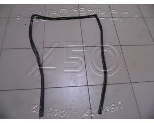 Уплотнитель стекла двери Toyota Land Cruiser (100) 1998-2007 ()- купить на ➦ А50-Авторазбор по цене 1000.00р.. Отправка в регионы.