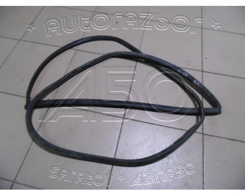 Уплотнитель проема двери Toyota Land Cruiser (100) 1998-2007 ()- купить на ➦ А50-Авторазбор по цене 1500.00р.. Отправка в регионы.