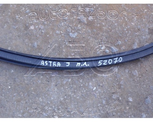 Уплотнитель проема двери Opel Astra J 2009-2014 (<p>OEM: 13259931</p>)- купить на ➦ А50-Авторазбор по цене 1000.00р.. Отправка в регионы.