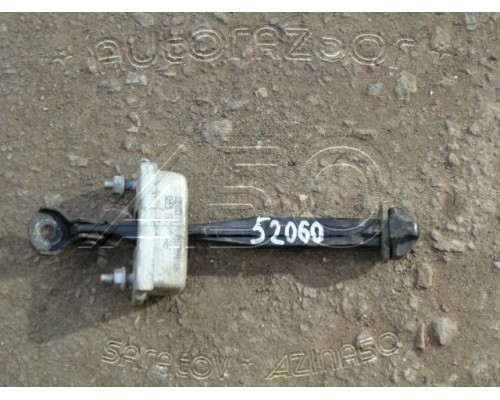 Ограничитель двери Opel Astra J 2009-2014 (<p>OEM: 13270612</p>)- купить на ➦ А50-Авторазбор по цене 500.00р.. Отправка в регионы.