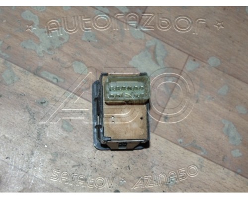 Кнопка регулировки зеркал Honda CR-V I 1996-2002 (35190S04901ZE)- купить на ➦ А50-Авторазбор по цене 600.00р.. Отправка в регионы.