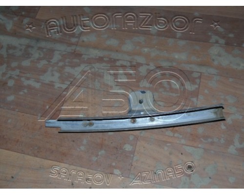 Направляющая стекла двери Jeep Grand Cherokee (WJ) 1998-2005 ()- купить на ➦ А50-Авторазбор по цене 1000.00р.. Отправка в регионы.