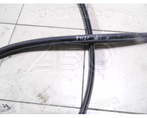 Уплотнитель Jeep Grand Cherokee (WJ) 1998-2005 ()- купить на ➦ А50-Авторазбор по цене 1500.00р.. Отправка в регионы.