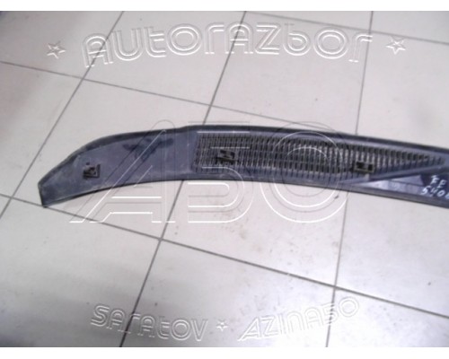 Решетка стеклоочистителя (планка под лобовое стекло) Ford Escort 1995-2001 (1207451)- купить на ➦ А50-Авторазбор по цене 2500.00р.. Отправка в регионы.