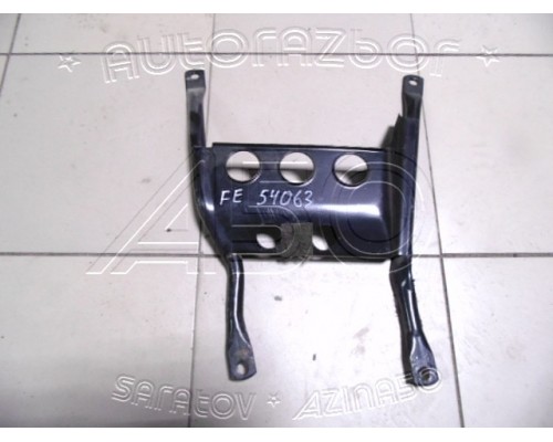 Кронштейн торпедо Ford Escort 1995-2001 ()- купить на ➦ А50-Авторазбор по цене 1000.00р.. Отправка в регионы.