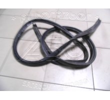 Уплотнитель багажника Ford Escort 1995-2001