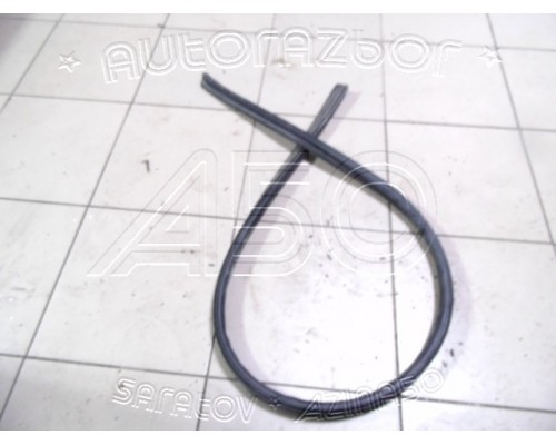 Уплотнитель Jeep Grand Cherokee (WJ) 1998-2005 ()- купить на ➦ А50-Авторазбор по цене 1500.00р.. Отправка в регионы.