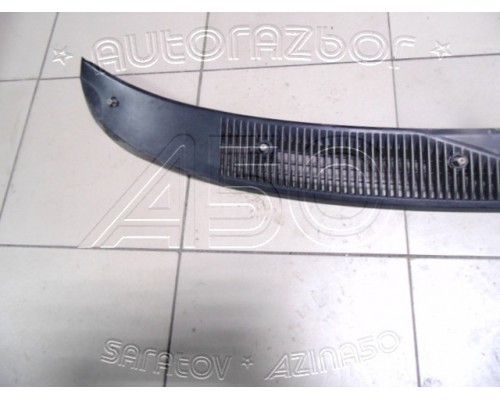 Решетка стеклоочистителя (планка под лобовое стекло) Ford Escort 1995-2001 (1207451)- купить на ➦ А50-Авторазбор по цене 2500.00р.. Отправка в регионы.