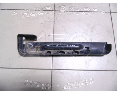 Накладка (кузов внутри) Ford Escort 1995-2001 (Направляющие сидения)- купить на ➦ А50-Авторазбор по цене 500.00р.. Отправка в регионы.