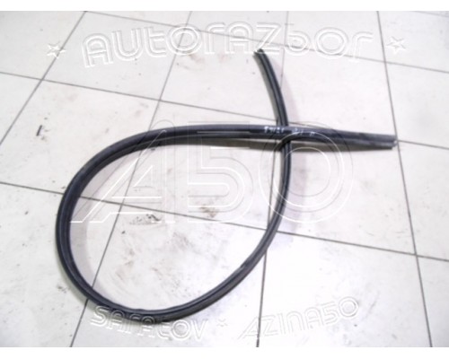 Уплотнитель Jeep Grand Cherokee (WJ) 1998-2005 ()- купить на ➦ А50-Авторазбор по цене 1500.00р.. Отправка в регионы.