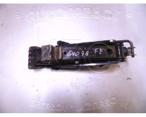 Домкрат Ford Escort 1995-2001 (93AB17080BB)- купить на ➦ А50-Авторазбор по цене 2000.00р.. Отправка в регионы.