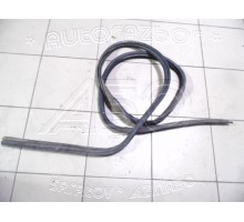 Уплотнитель двери багажника Jeep Grand Cherokee (WJ) 1998-2005