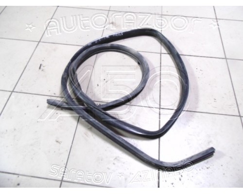 Уплотнитель проема двери Jeep Grand Cherokee (WJ) 1998-2005 (55135958AC)- купить на ➦ А50-Авторазбор по цене 2000.00р.. Отправка в регионы.