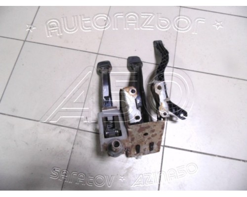 Блок педалей Ford Escort 1995-2001 ()- купить на ➦ А50-Авторазбор по цене 3000.00р.. Отправка в регионы.