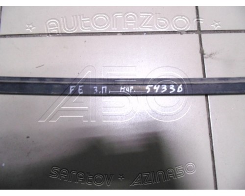 Накладка стекла Ford Escort 1995-2001 ()- купить на ➦ А50-Авторазбор по цене 500.00р.. Отправка в регионы.