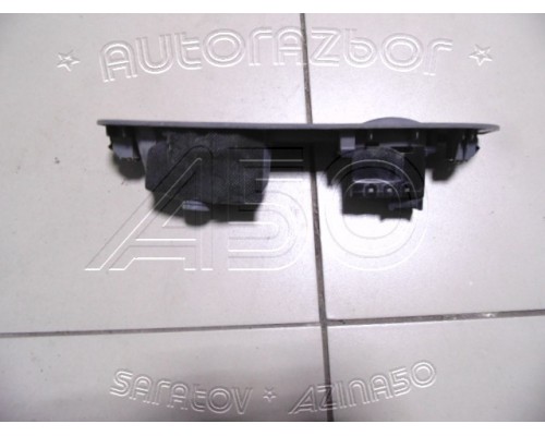 Кнопка стеклоподъемника Hyundai Sonata IV EF 1998-2001 (9358038100)- купить на ➦ А50-Авторазбор по цене 700.00р.. Отправка в регионы.