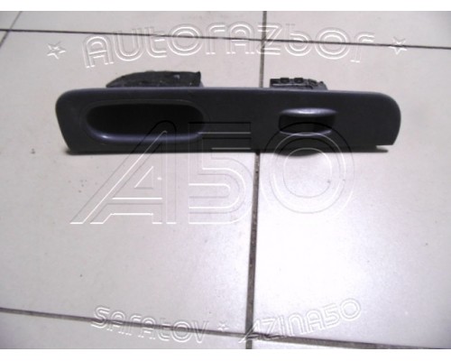 Кнопка стеклоподъемника Hyundai Sonata IV EF 1998-2001 (9358038100)- купить на ➦ А50-Авторазбор по цене 700.00р.. Отправка в регионы.