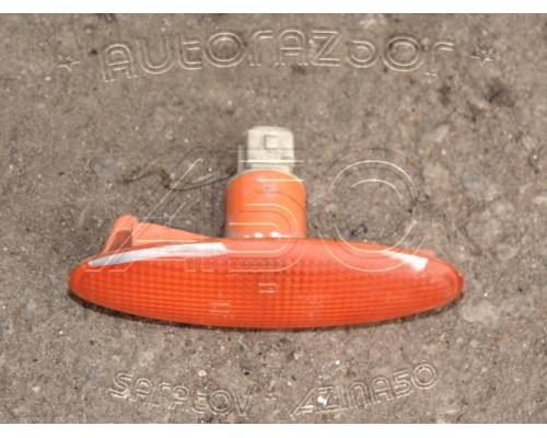 Повторитель на крыло Ford Escort 1995-2001 (95GG13K354AA)- купить на ➦ А50-Авторазбор по цене 800.00р.. Отправка в регионы.