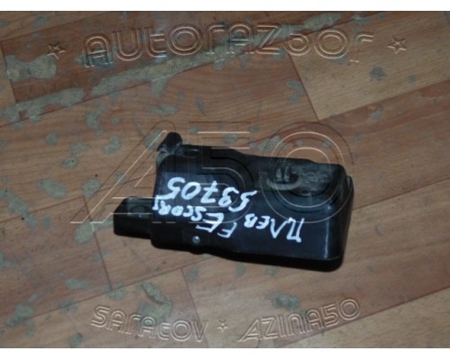 Ручка двери внутренняя Ford Escort 1995-2001 (95AGA22601AA)- купить на ➦ А50-Авторазбор по цене 500.00р.. Отправка в регионы.