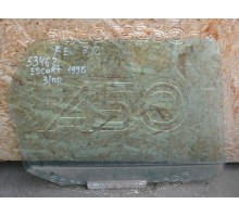 Стекло двери Ford Escort 1995-2001