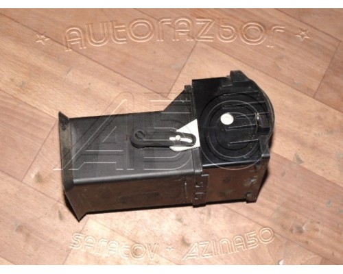 Дефлектор воздушный Ford Escort 1995-2001 (95AWA018B09)- купить на ➦ А50-Авторазбор по цене 800.00р.. Отправка в регионы.