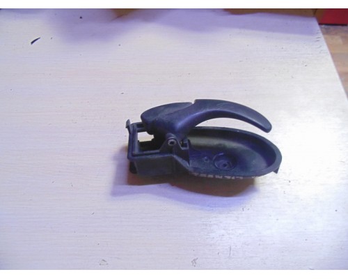 Ручка двери внутренняя Ford Transit 2006-2014 ()- купить на ➦ А50-Авторазбор по цене 500.00р.. Отправка в регионы.