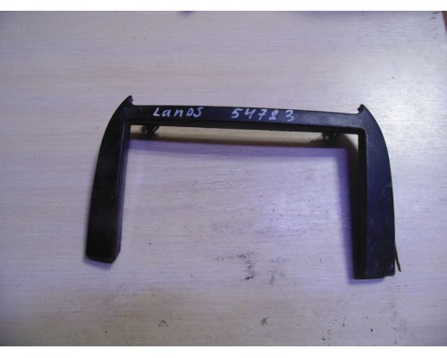 Рамка магнитолы Chevrolet Lanos 2004-2010 (96303173)- купить на ➦ А50-Авторазбор по цене 500.00р.. Отправка в регионы.