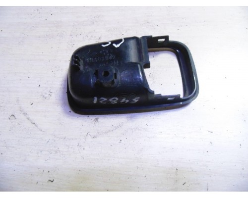 Накладка ручки внутренней Mitsubishi Lancer (CS/Classic) 2003-2006 (MR503942)- купить на ➦ А50-Авторазбор по цене 500.00р.. Отправка в регионы.