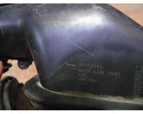 Воздуховод Daewoo Matiz (M100/M150) 1998-2015 (96314863)- купить на ➦ А50-Авторазбор по цене 500.00р.. Отправка в регионы.