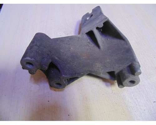 Кронштейн двигателя Opel Vectra B 1995-2002 (90497256)- купить на ➦ А50-Авторазбор по цене 700.00р.. Отправка в регионы.