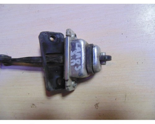 Ограничитель двери Chevrolet Lanos 2004-2010 (96259090)- купить на ➦ А50-Авторазбор по цене 500.00р.. Отправка в регионы.