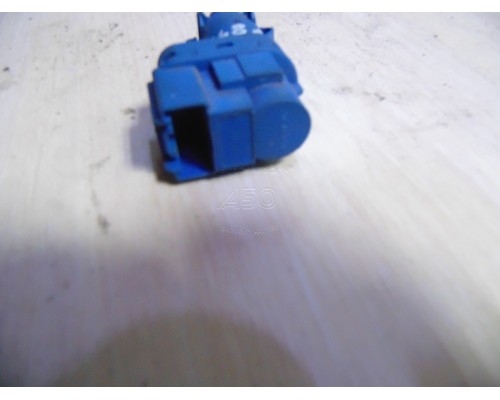 Датчик стоп-сигнала Citroen C4 II 2011> (9670430580)- купить на ➦ А50-Авторазбор по цене 500.00р.. Отправка в регионы.