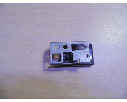 Ручка двери внутренняя Nissan Sunny B12/N13 1986-1991 ()- купить на ➦ А50-Авторазбор по цене 500.00р.. Отправка в регионы.