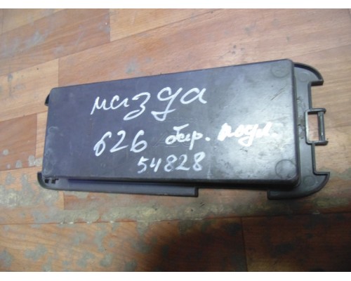 Накладка (кузов внутри) Mazda 626 (GD) 1987-1992 ()- купить на ➦ А50-Авторазбор по цене 1000.00р.. Отправка в регионы.