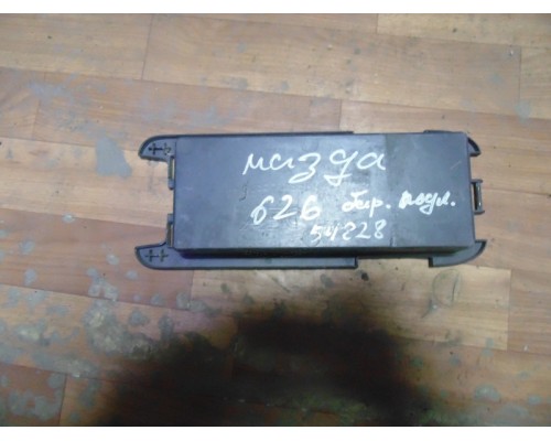 Накладка (кузов внутри) Mazda 626 (GD) 1987-1992 ()- купить на ➦ А50-Авторазбор по цене 1000.00р.. Отправка в регионы.