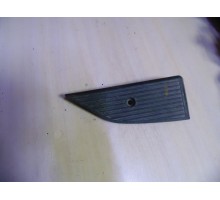 Накладка (кузов внутри) под ногу водителя Ford Fusion 2002-2012