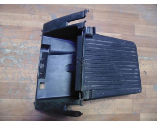 Бардачок Ford Focus II 2005-2011 (4M51A06044)- купить на ➦ А50-Авторазбор по цене 1000.00р.. Отправка в регионы.