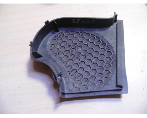 Решетка динамика Daewoo Nubira 1997-1999 (96306720)- купить на ➦ А50-Авторазбор по цене 500.00р.. Отправка в регионы.