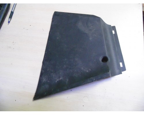 Накладка (кузов внутри) Nissan X-Trail (T30) 2001-2007 (68931E0400)- купить на ➦ А50-Авторазбор по цене 500.00р.. Отправка в регионы.