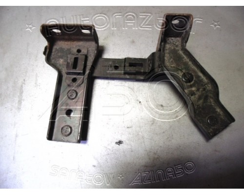 Кронштейн Honda CR-V I 1996-2002 (83316S10A00)- купить на ➦ А50-Авторазбор по цене 800.00р.. Отправка в регионы.