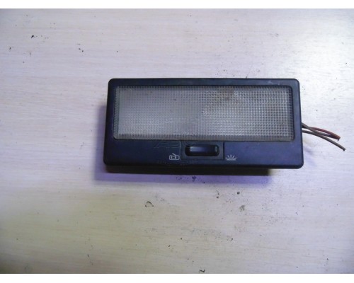 Плафон салонный Volkswagen Passat B3 1988-1993 ()- купить на ➦ А50-Авторазбор по цене 500.00р.. Отправка в регионы.