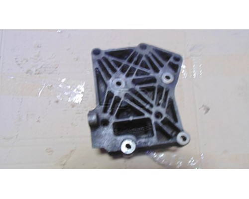 Кронштейн генератора Nissan Almera N16 2000-2006 (119105M000)- купить на ➦ А50-Авторазбор по цене 500.00р.. Отправка в регионы.