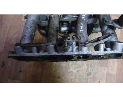 Коллектор впускной Mercedes-Benz E-Class W124 1984-1993 (R1021413201)- купить на ➦ А50-Авторазбор по цене 3000.00р.. Отправка в регионы.